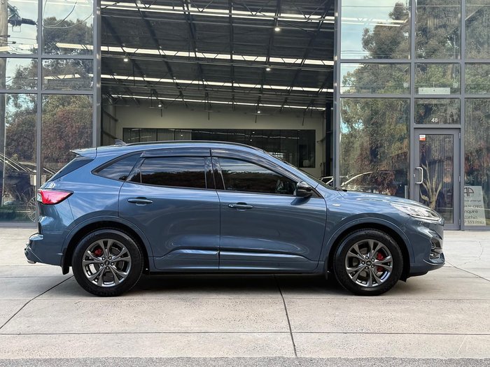 2022 Ford Escape ST-Line
