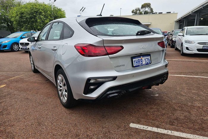 2022 Kia Cerato S
