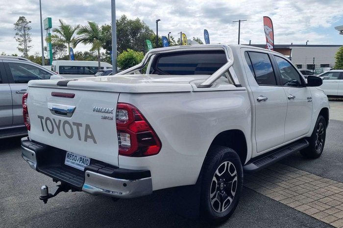 2022 Toyota Hilux SR5
