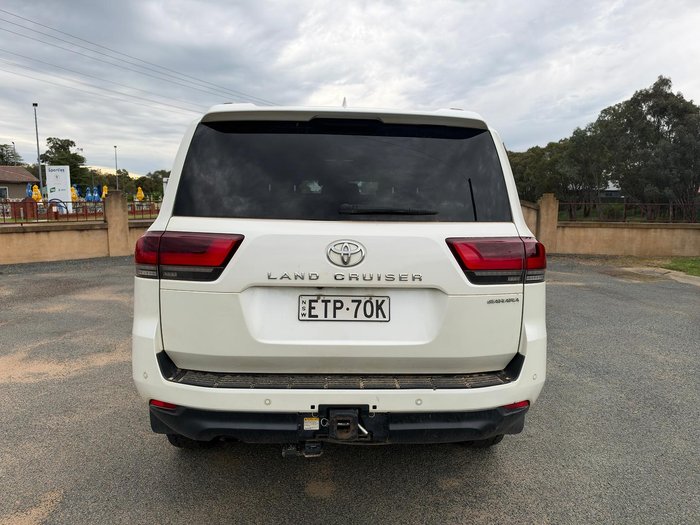2022 Toyota Landcruiser