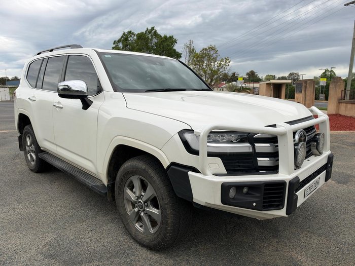 2022 Toyota Landcruiser