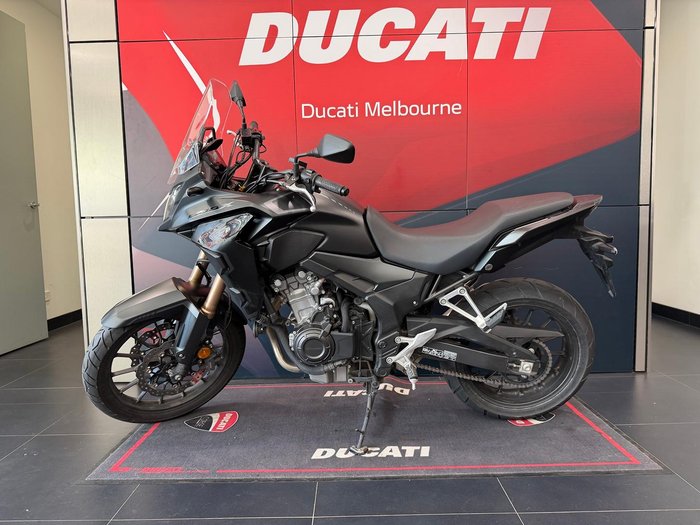 2022 Honda CB500XA