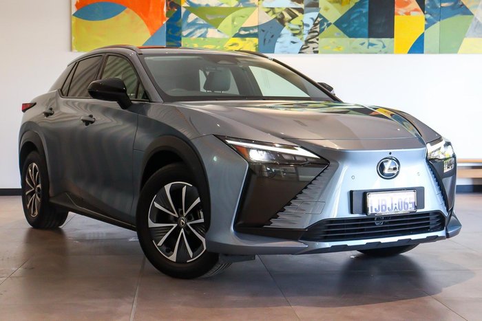 2023 Lexus RZ