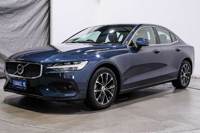 2020 Volvo S60 T5 Momentum