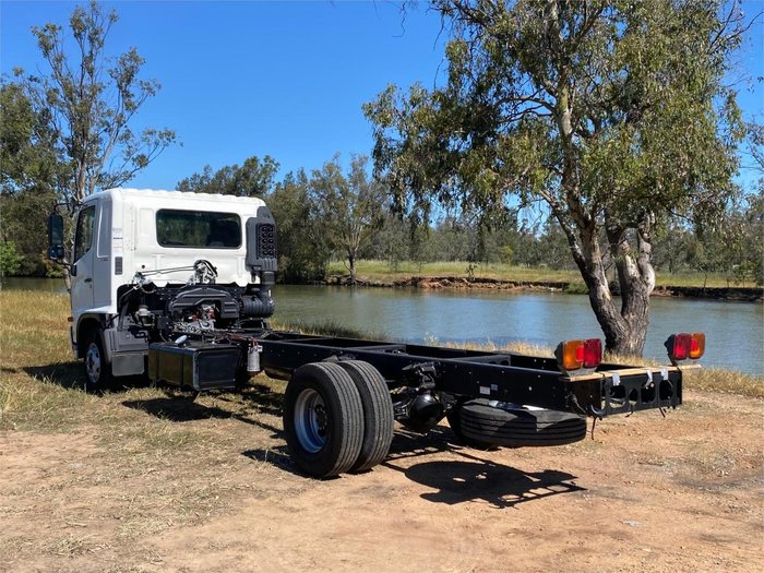 2010 Hino 500