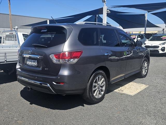 2015 Nissan Pathfinder ST