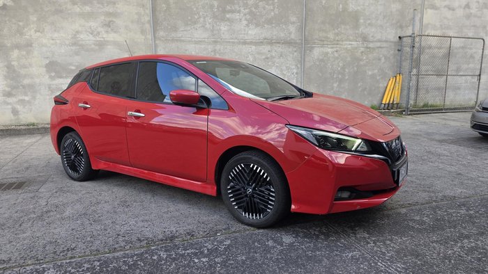 2023 Nissan LEAF