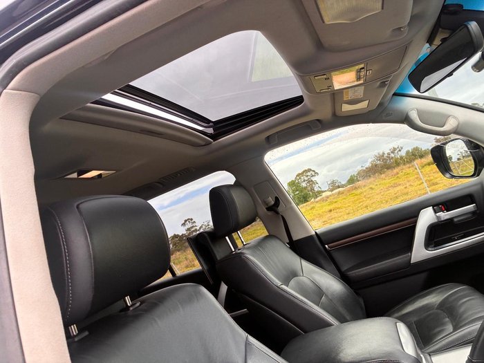 2017 Toyota Landcruiser Sahara