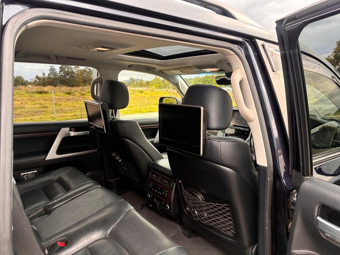 2017 Toyota Landcruiser Sahara