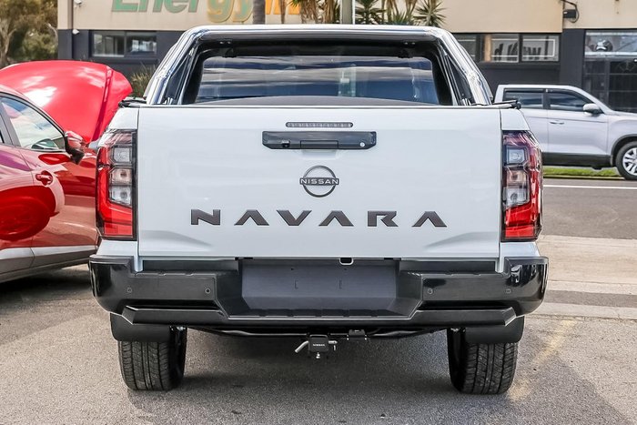 2025 Nissan Navara ST-X
