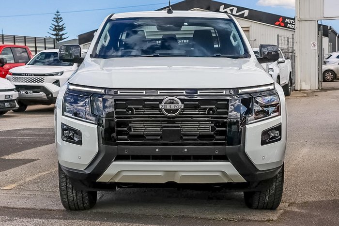 2025 Nissan Navara ST-X