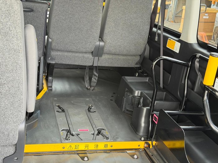 2012 Toyota Hiace Commuter