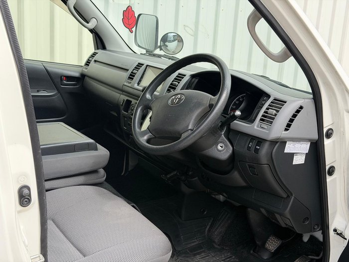 2012 Toyota Hiace Commuter