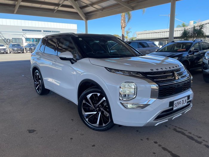 2022 Mitsubishi Outlander Exceed Tourer
