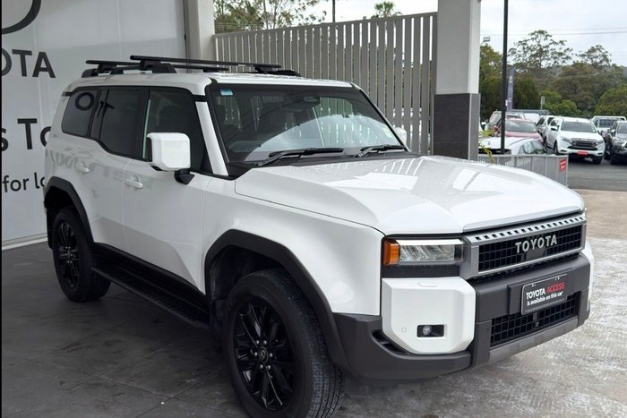 2025 Toyota Landcruiser Prado