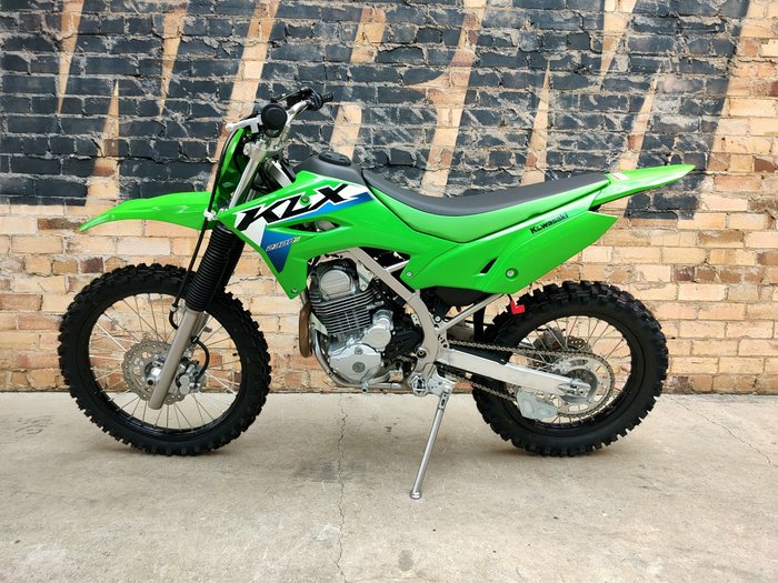 2027 KAWASAKI KLX230R S ENDURO GREEN