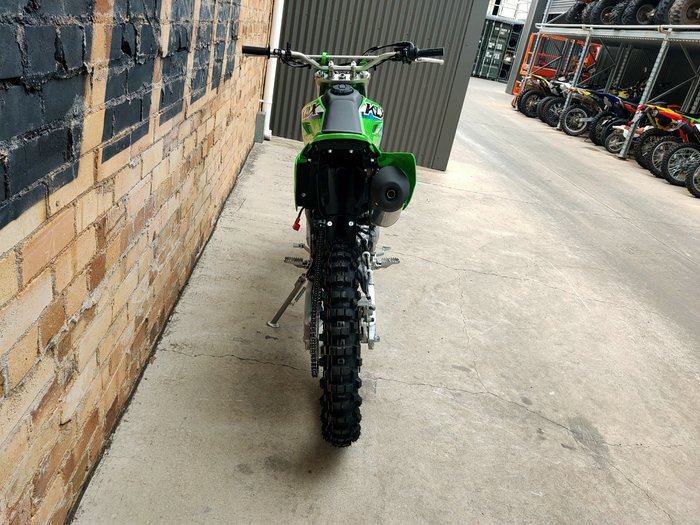 2027 KAWASAKI KLX230R S ENDURO GREEN