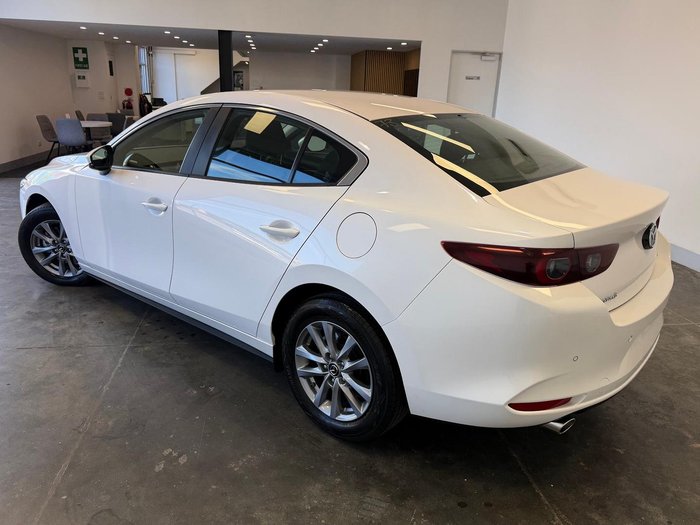 2025 Mazda 3 G20 Pure