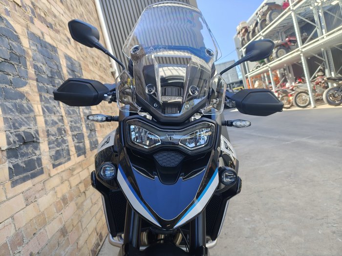 2027 TRIUMPH TIGER 900 ALPINE EDITION ROAD WHITE