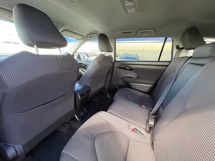2023 Toyota Kluger GX