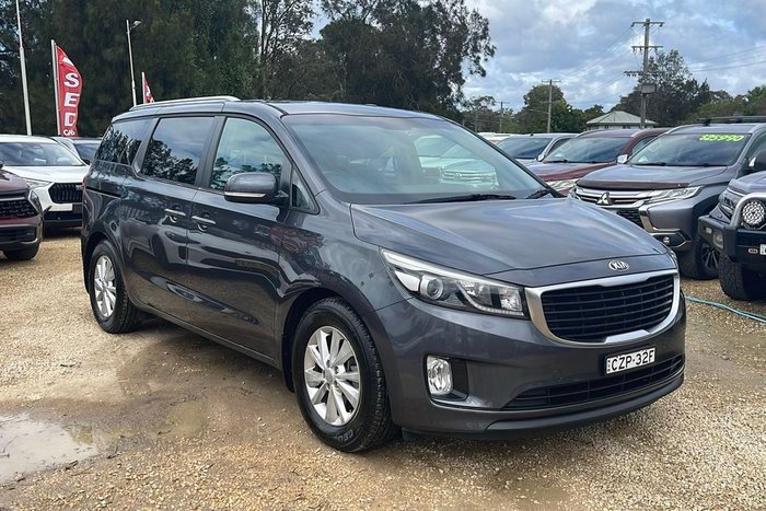 2015 Kia Carnival