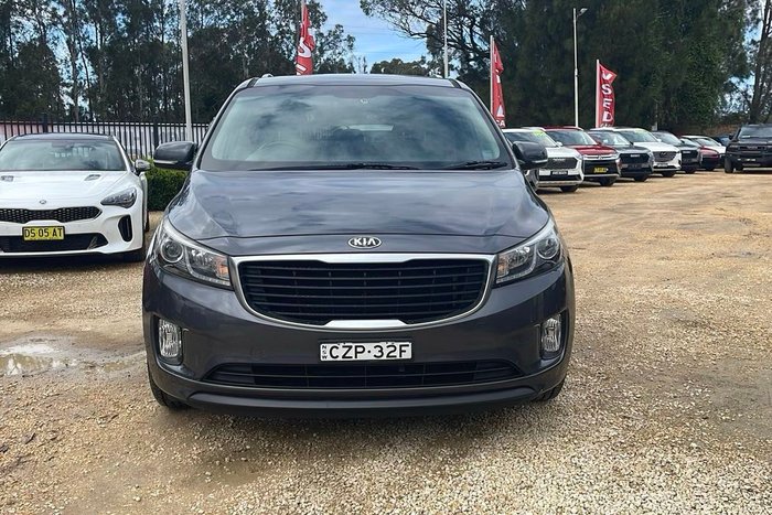 2015 Kia Carnival Si
