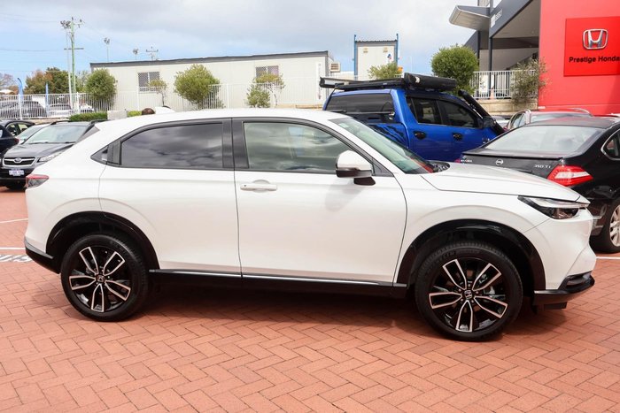 2023 Honda HR-V e:HEV L