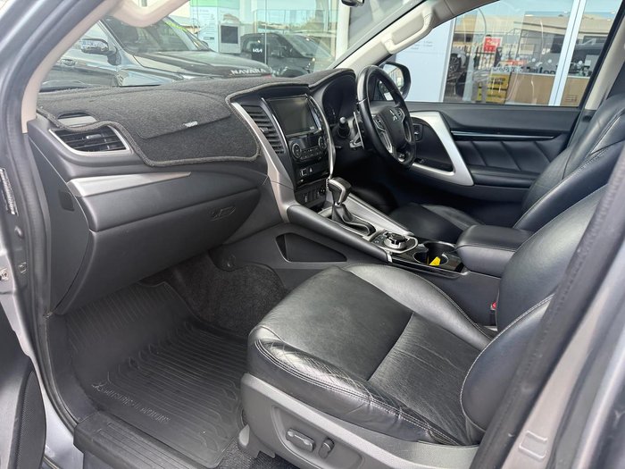 2018 Mitsubishi Pajero Sport GLS