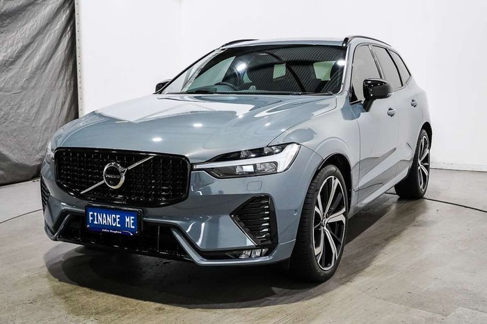 2021 Volvo XC60 B6 R-Design