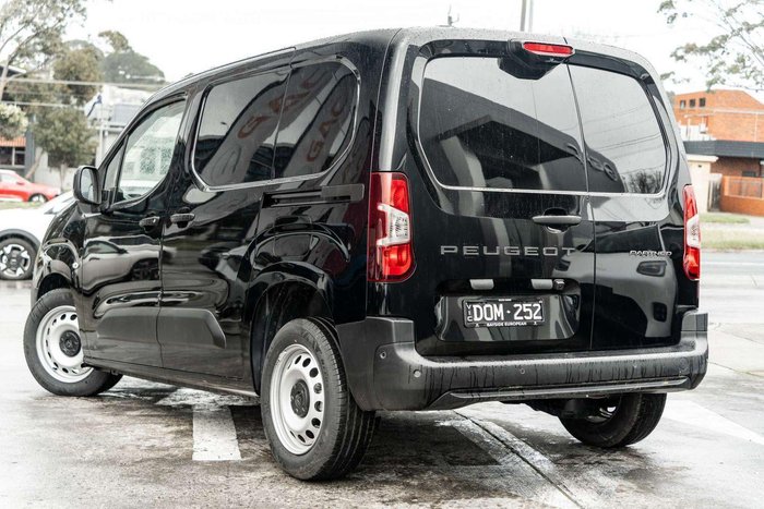 2024 Peugeot Partner Pro
