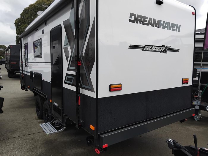 2026 Dreamhaven Superx 20Ft Couples Semi Off-Road With Airbag Suspension