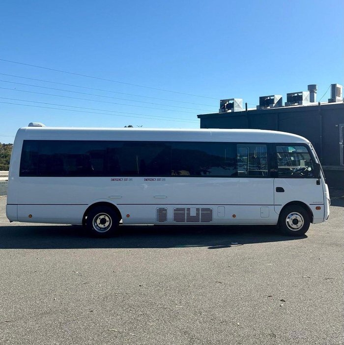 2025 Fuso Rosa Bus Lwb Deluxe