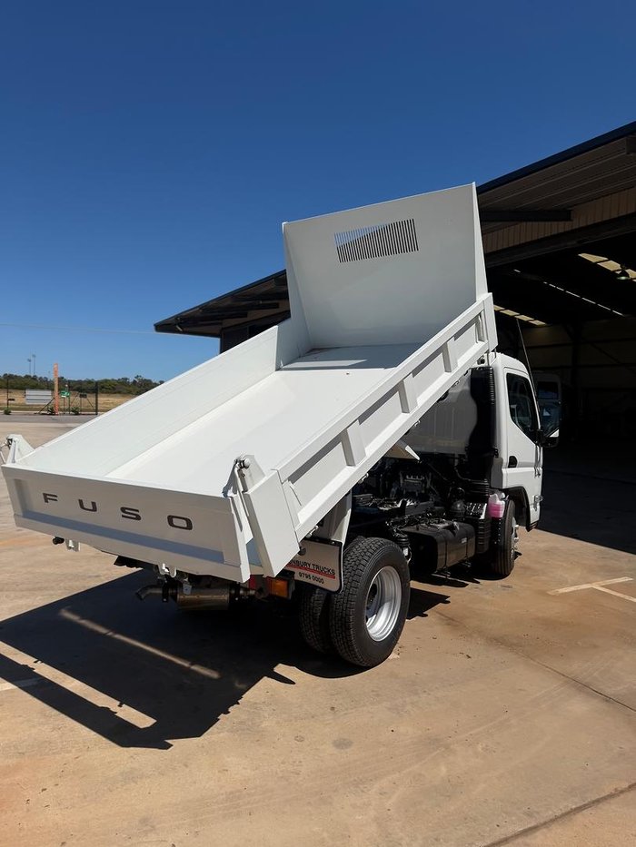 2025 Fuso Canter