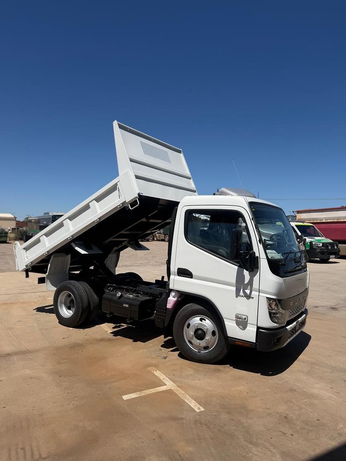 2025 Fuso Canter