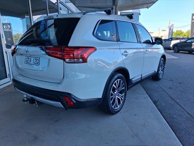 2018 Mitsubishi Outlander ES ADAS