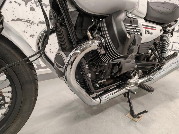 2025 Moto Guzzi V7 Special Special White