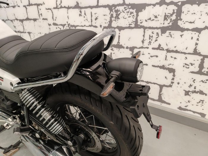 2025 Moto Guzzi V7 Special Special White
