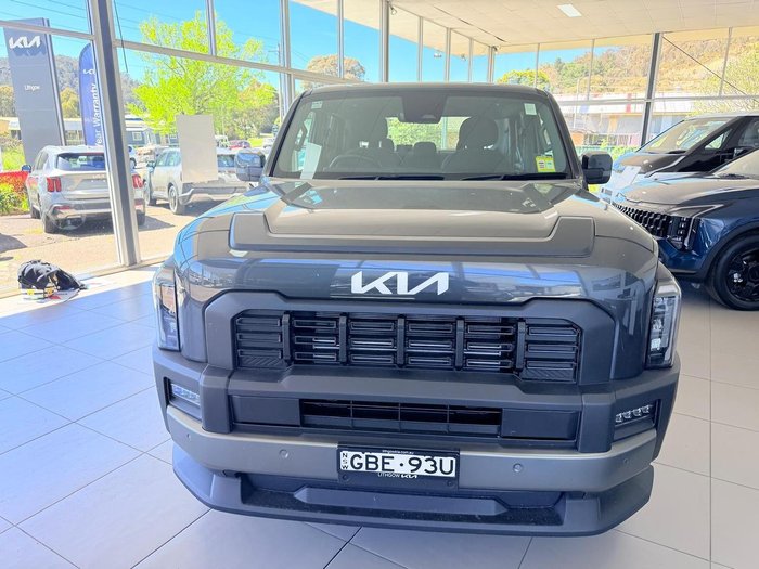 2026 Kia Tasman SX+