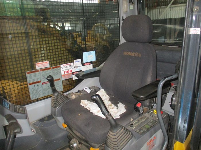 2006 Komatsu PC300LC 7EO
