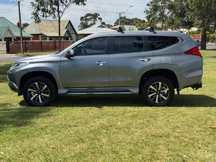2017 Mitsubishi Pajero Sport GLX