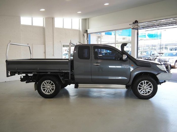 2013 Toyota Hilux SR