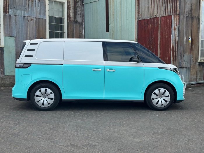 2025 Volkswagen ID. Buzz Cargo BEV550