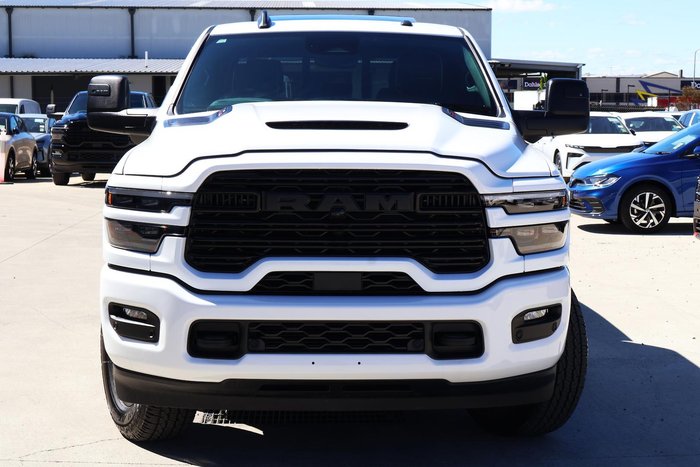 2026 RAM 2500 Laramie Rambox