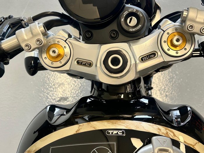 2026 Triumph Speed Twin 1200 TFC Speed Twin Gold