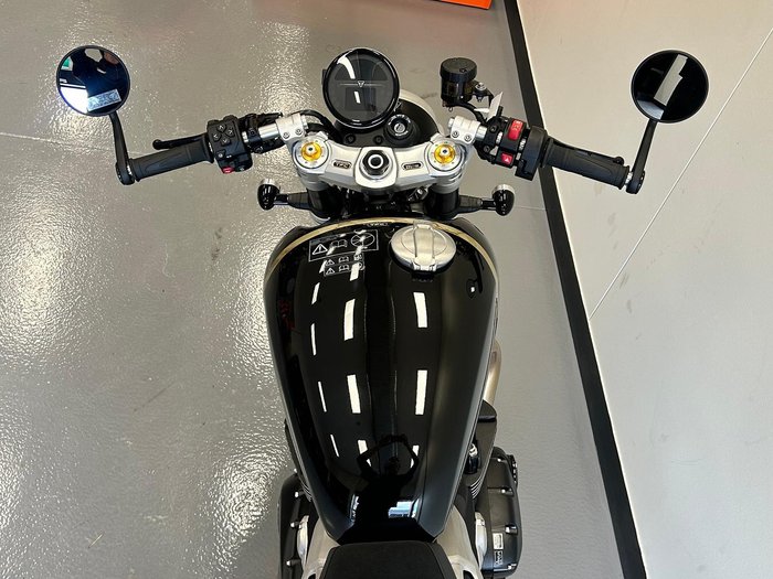 2026 Triumph Speed Twin 1200 TFC Speed Twin Gold