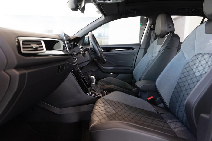 2022 Volkswagen T-Roc 140TSI R-Line