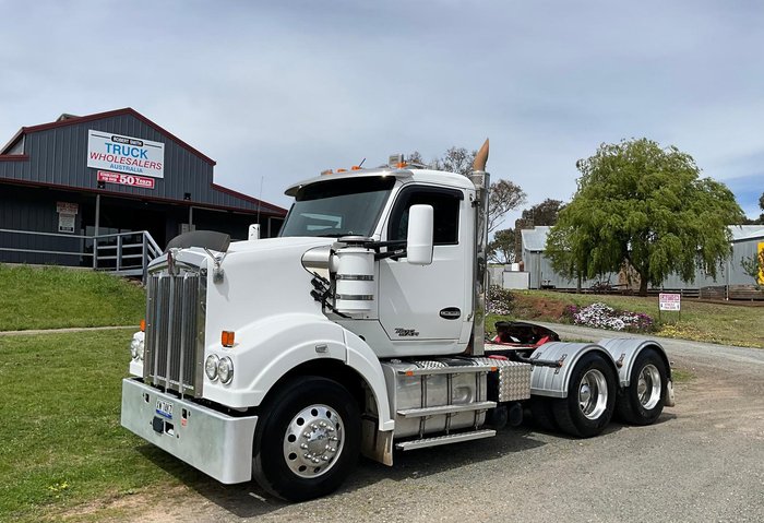 2018 Kenworth T610 SAR