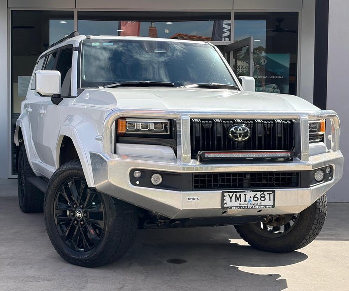 2024 Toyota Landcruiser Prado