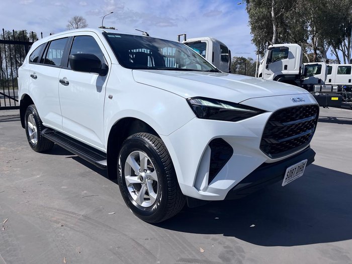 2025 Isuzu MU-X
