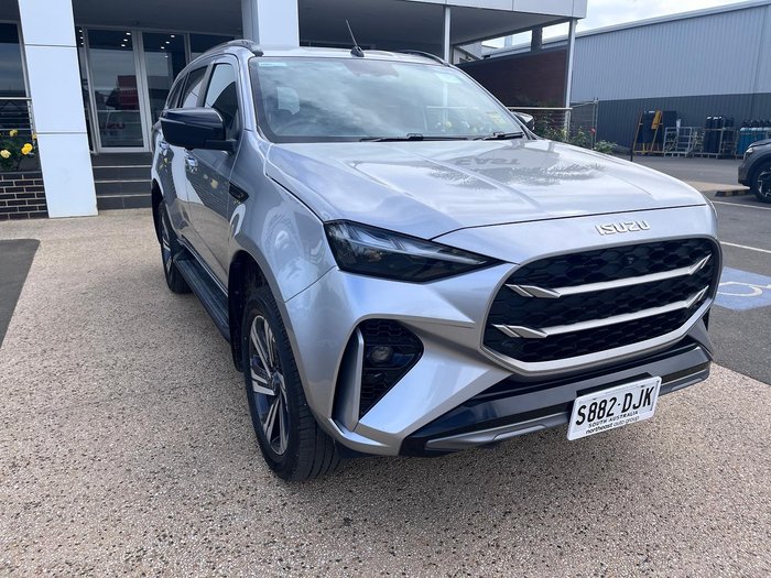 2025 Isuzu MU-X
